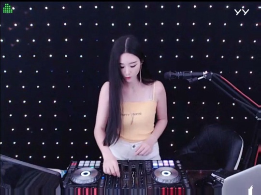 美女打碟直播_美女打碟在线视频_YY搜索